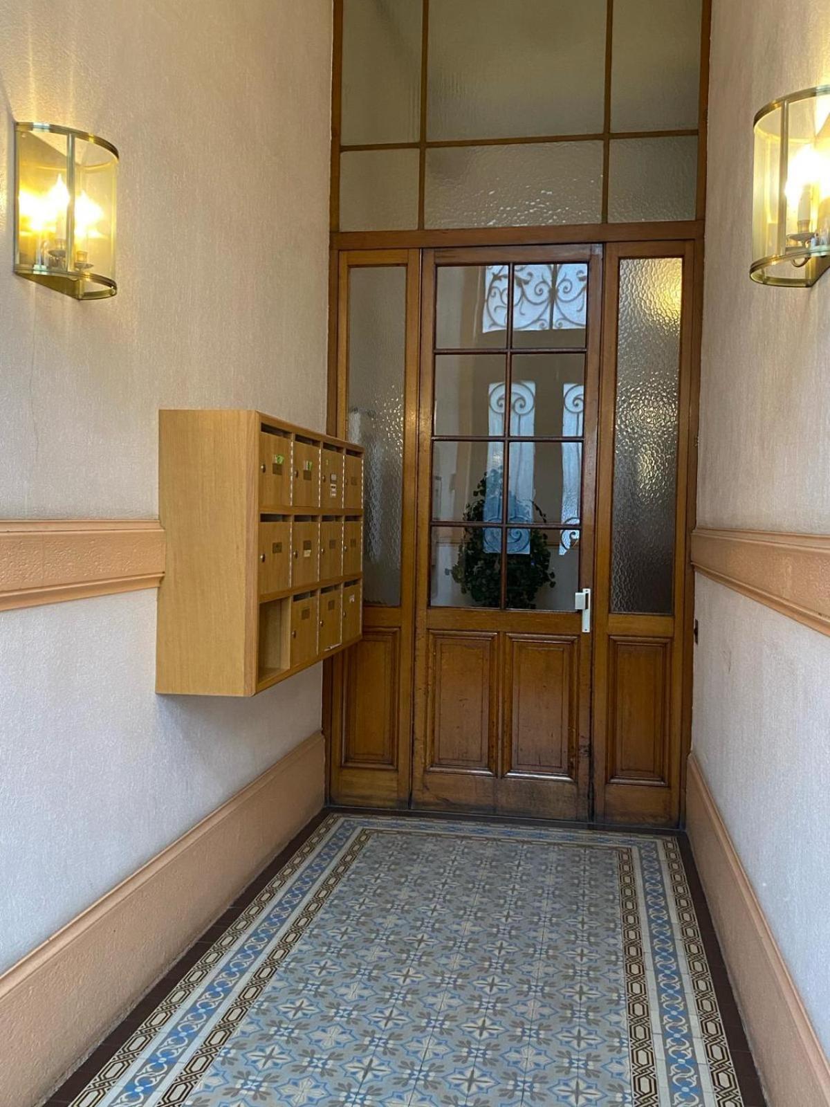 Belges Lião Exterior foto